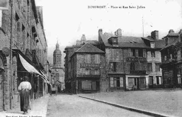domfront - place et rue saint-julien.jpg (18163 octets)