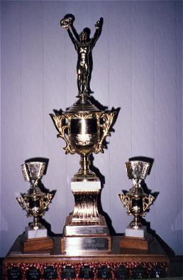 Troph du champion accordon une range de 1998 de Thetford-mines