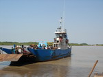 la Gambie : traversee du fleuve