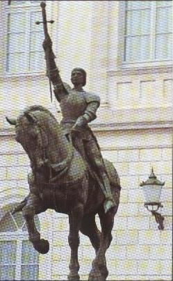 statue de Jeanne d'Arc à Vaucouleurs